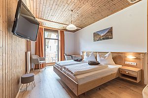 Doppelzimmer Klassik mit Balkon